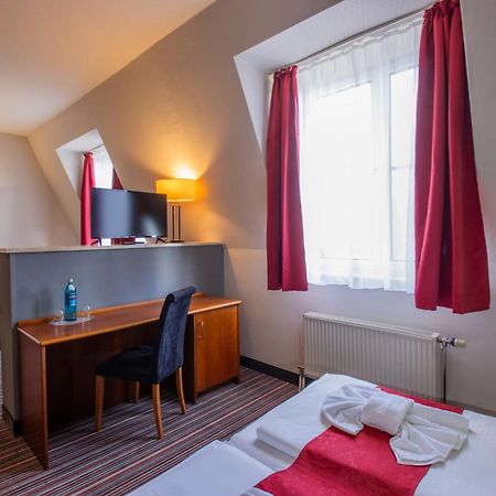 Seehotel Brandenburg An Der Havel Brielow Eksteriør billede