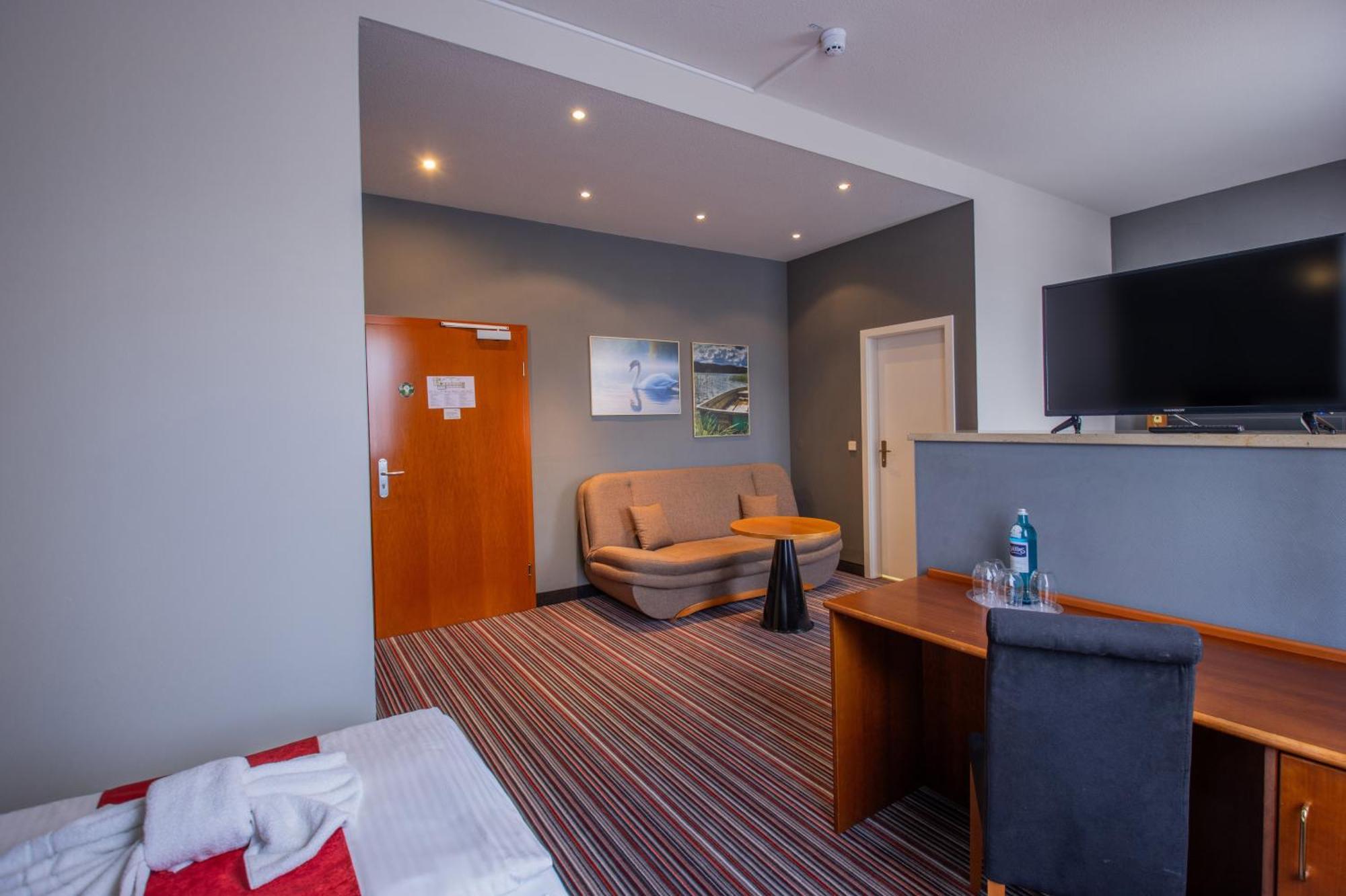 Seehotel Brandenburg An Der Havel Brielow Eksteriør billede