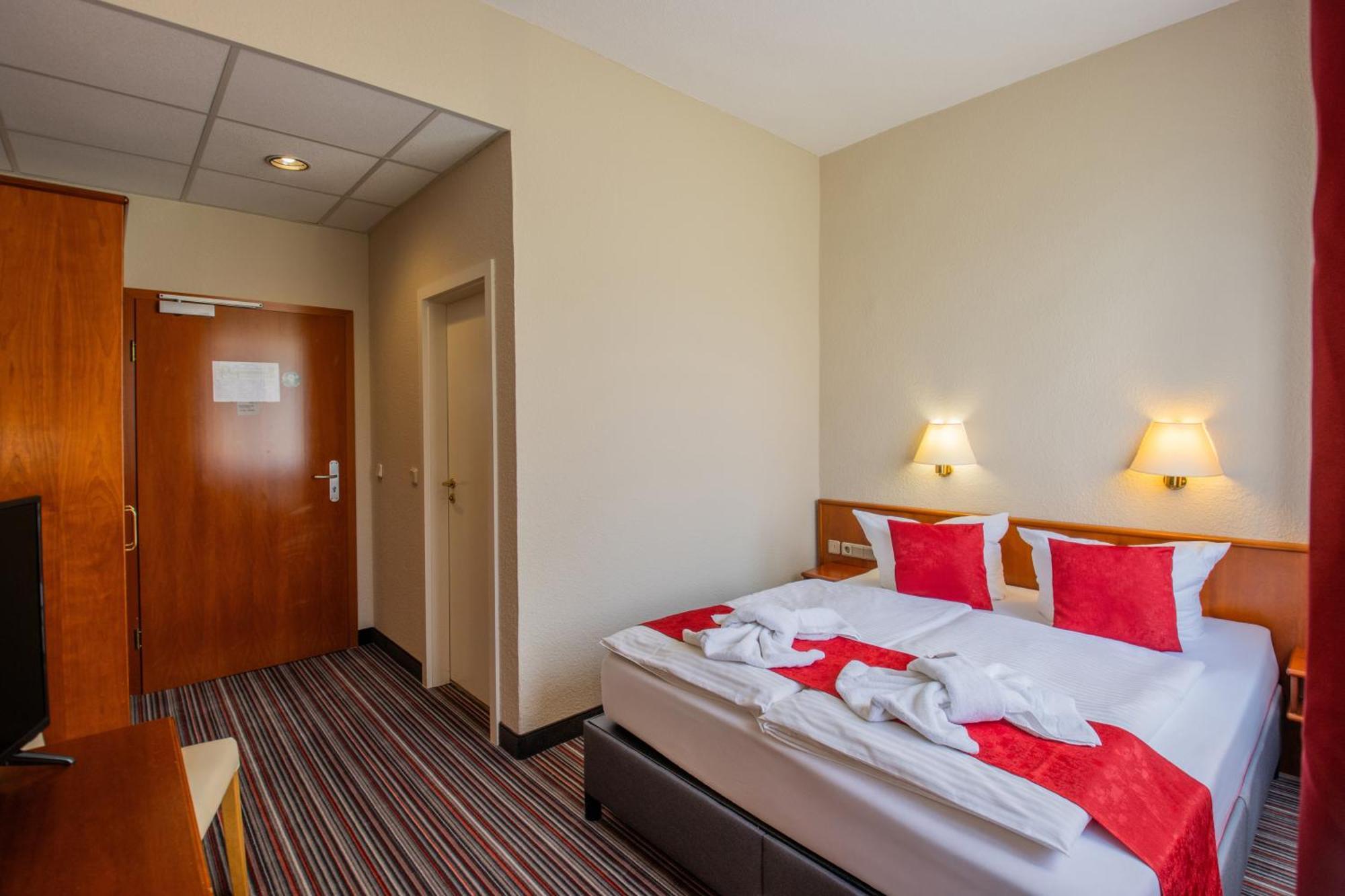 Seehotel Brandenburg An Der Havel Brielow Eksteriør billede
