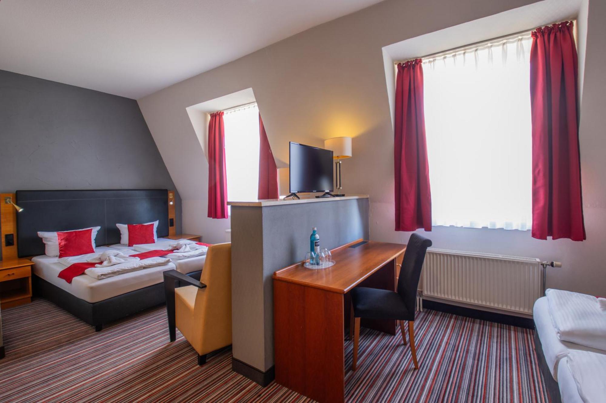 Seehotel Brandenburg An Der Havel Brielow Eksteriør billede